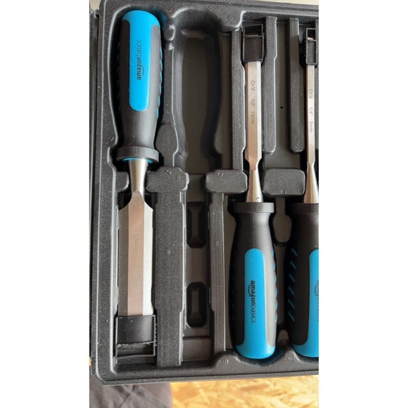 Amazon Chisel Set -One Chisel Missing - Picture 5 of 5